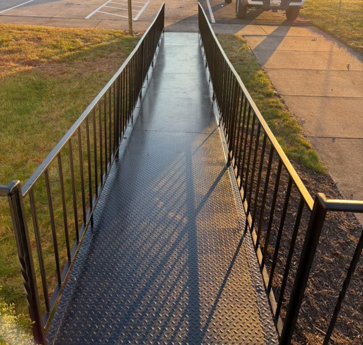 Iron Railing Sanding Painting 5